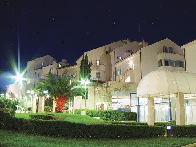 Stella 3*