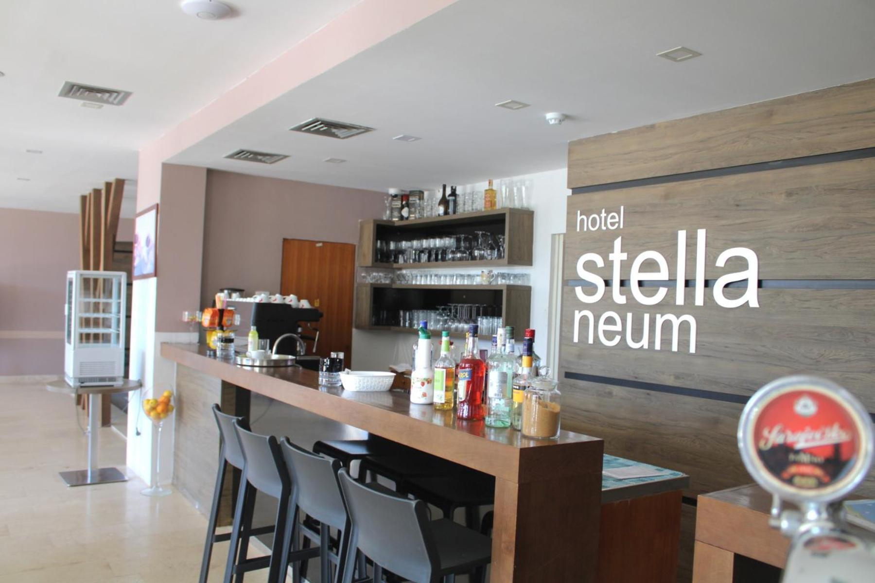 Stella Neum